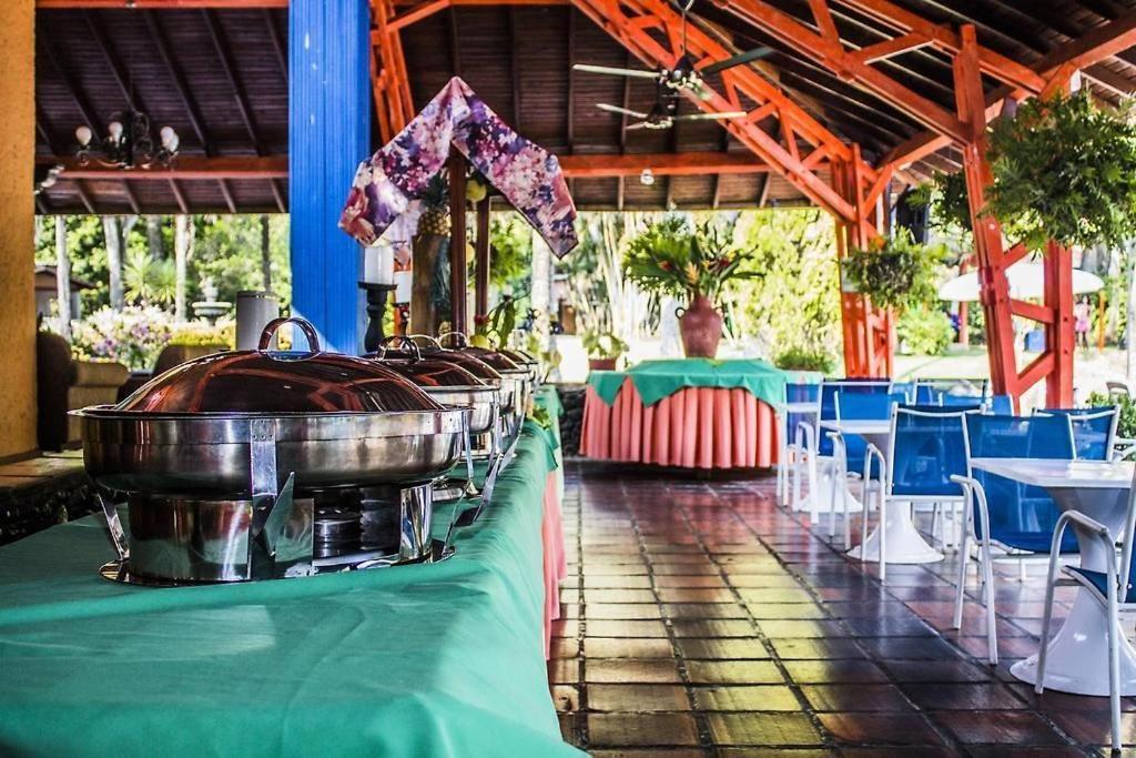 Hotel Hosteria Real à Santa Fe de Antioquia Extérieur photo
