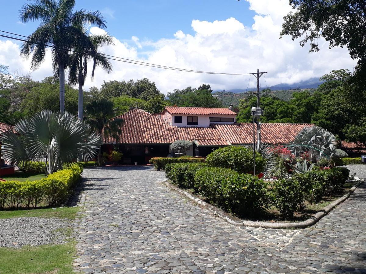 Hotel Hosteria Real à Santa Fe de Antioquia Extérieur photo